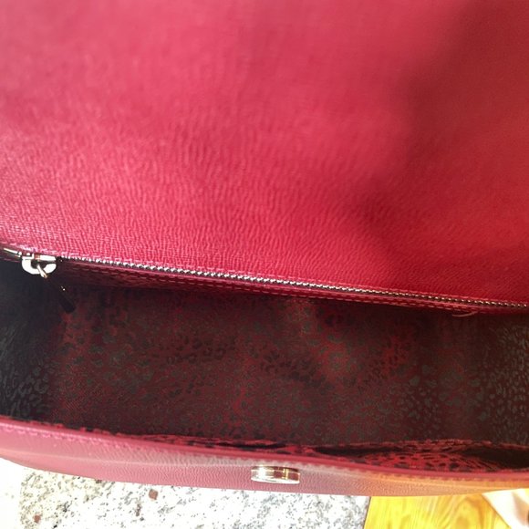 Burgundy Game On Leather Crossbody Bag from Longchamp - Picture 6 of 7